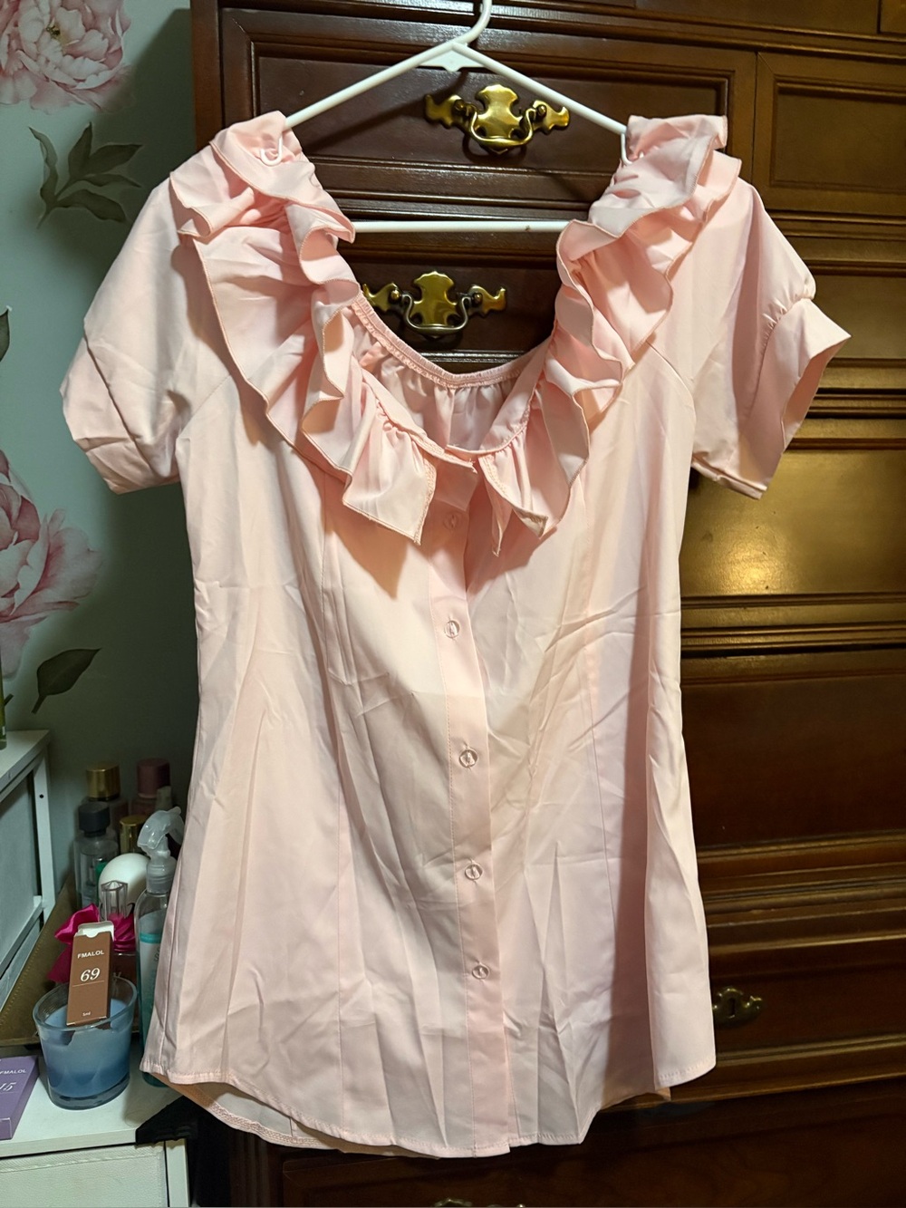 Ladies' Ruffled Collar Button-Front Top - Light Pink